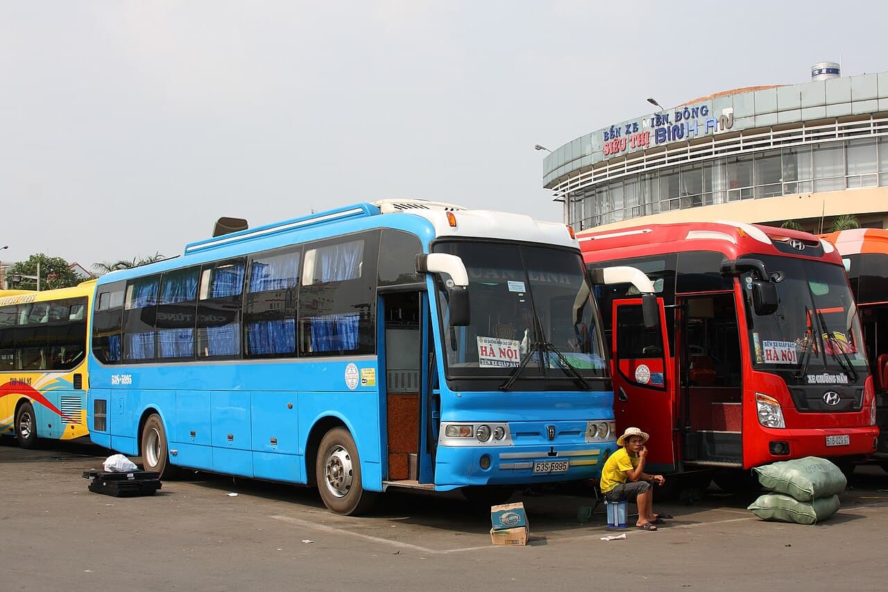 Xe khách giường nằm phục vụ hành trình liên tỉnh